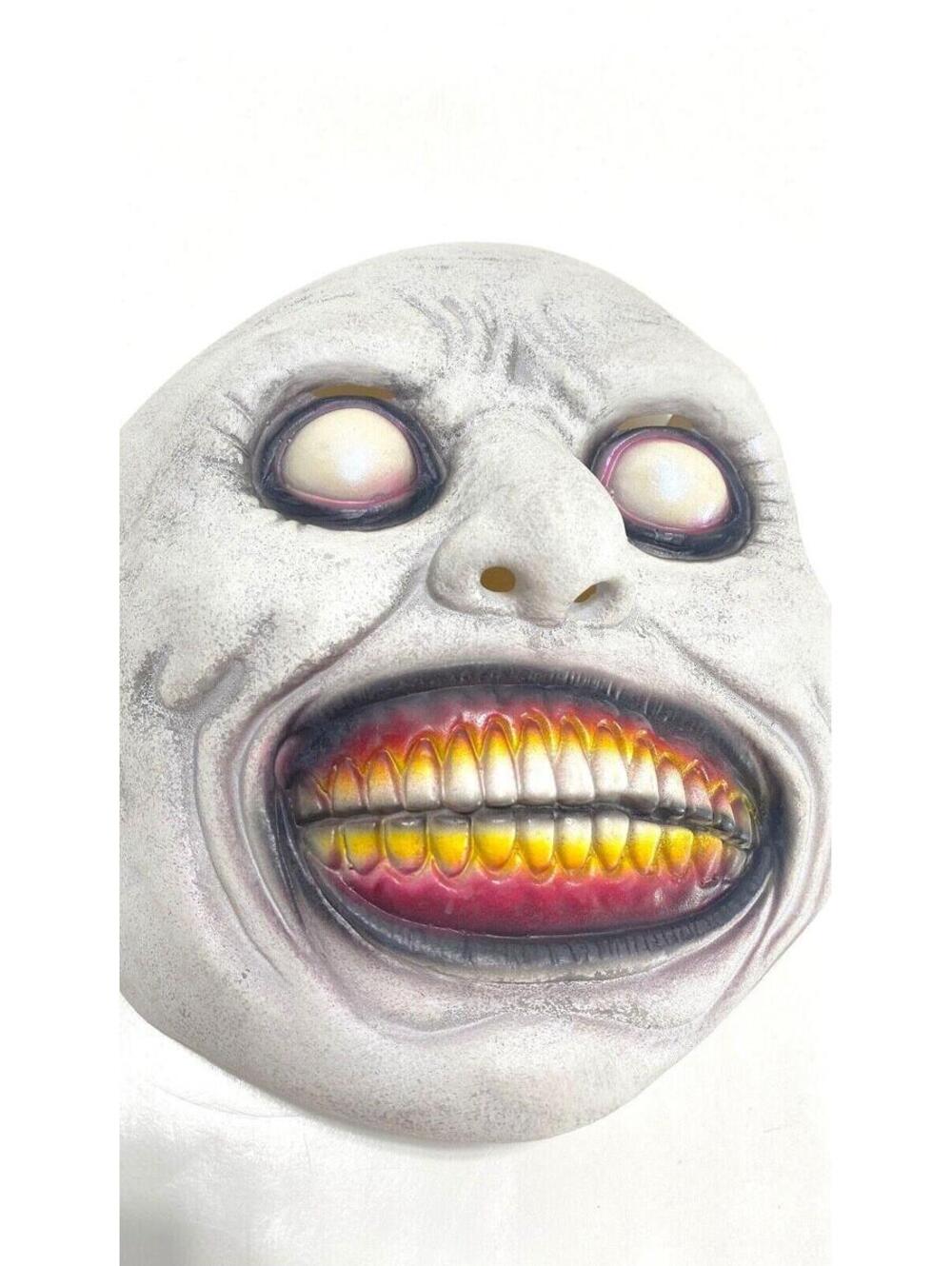 Creepy Halloween Mask White Face Bloody Mouth Smiling Demon Costume Mask New